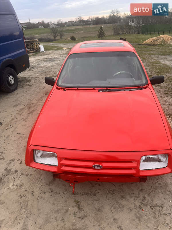 Лифтбек Ford Sierra 1983 в 