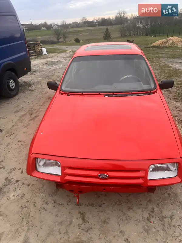 Лифтбек Ford Sierra 1983 в 