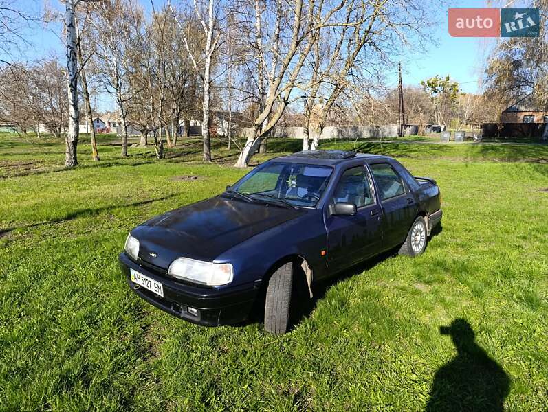 Седан Ford Sierra 1988 в Полтаве