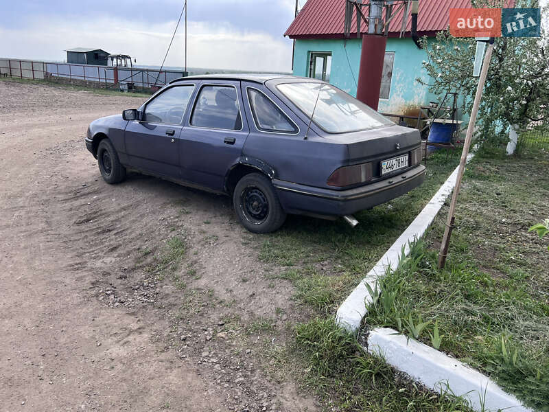 Лифтбек Ford Sierra 1983 в Братском