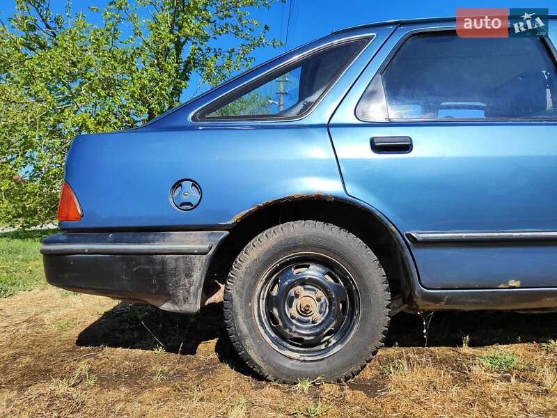 Лифтбек Ford Sierra 1984 в Днепре