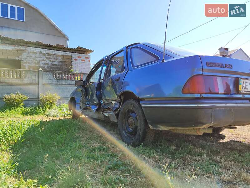 Лифтбек Ford Sierra 1984 в Днепре