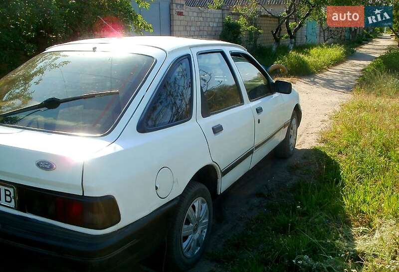 Лифтбек Ford Sierra 1987 в Николаеве фото 7 Лифтбек Ford Sierra 1987 в Николаеве