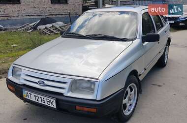 Лифтбек Ford Sierra 1986 в Ивано-Франковске