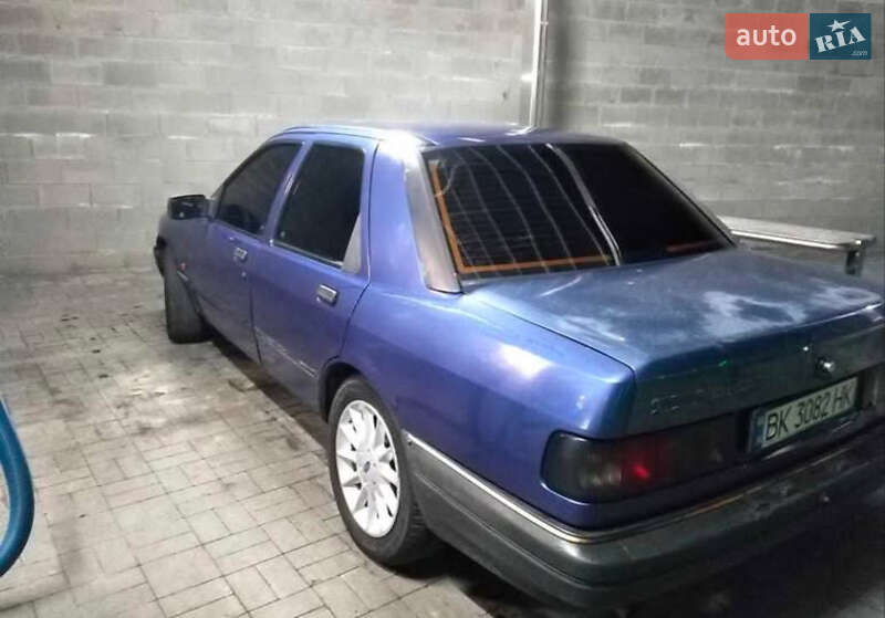 Седан Ford Sierra 1989 в Ровно фото 4 Седан Ford Sierra 1989 в Ровно