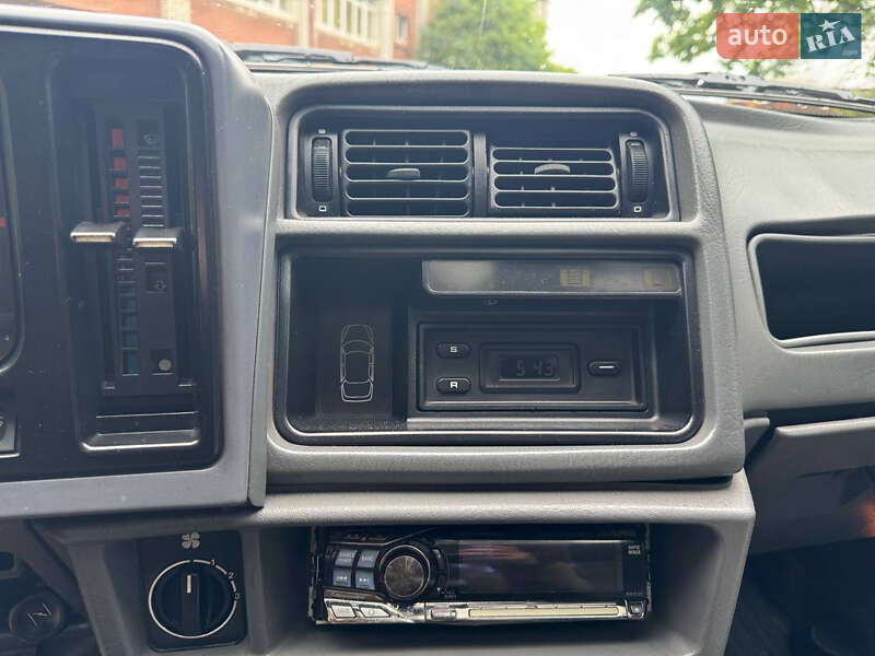 Седан Ford Sierra 1990 в Львове