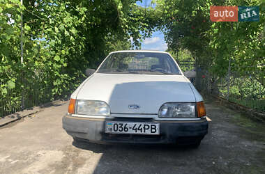 Ліфтбек Ford Sierra 1987 в Вараші