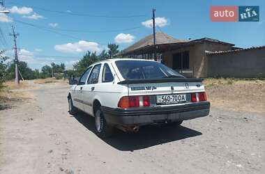 Лифтбек Ford Sierra 1984 в Измаиле