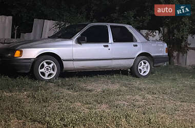 Седан Ford Sierra 1988 в Павлограді