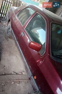 Седан Ford Sierra 1988 в Тернополі