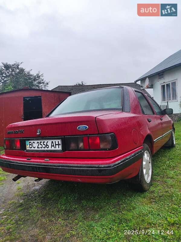 Седан Ford Sierra 1992 в Новом Калинове