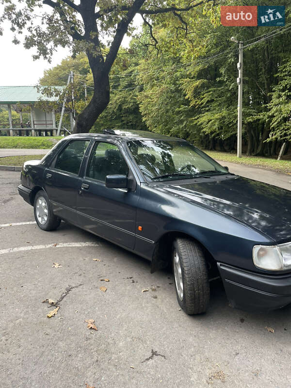 Седан Ford Sierra 1992 в Львове