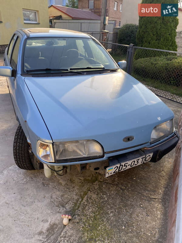 Седан Ford Sierra 1988 в Львове
