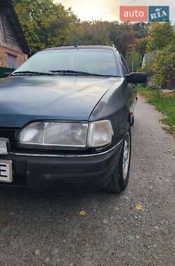 Універсал Ford Sierra 1987 в Гадячі