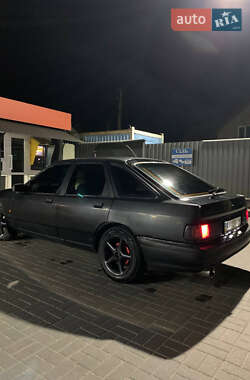 Лифтбек Ford Sierra 1990 в 