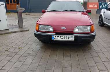 Седан Ford Sierra 1989 в Тисмениці