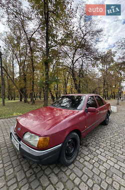 Седан Ford Sierra 1989 в  фото 5 Седан Ford Sierra 1989 в