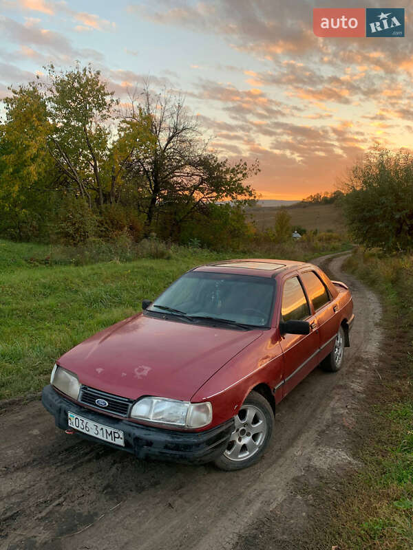 Седан Ford Sierra 1990 в Сторожинце