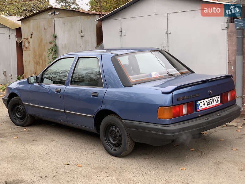 Седан Ford Sierra 1988 в Черкассах