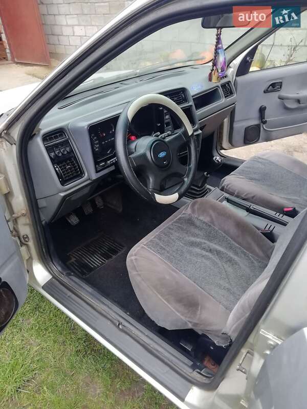 Седан Ford Sierra 1990 в Чернигове