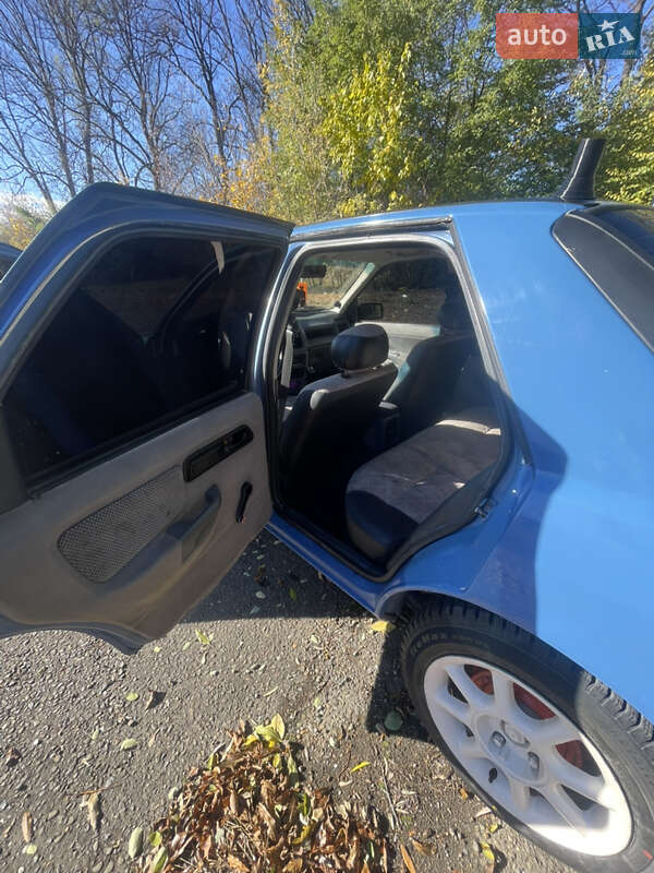 Седан Ford Sierra 1987 в Кіцмані