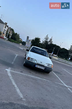Седан Ford Sierra 1988 в Коростені