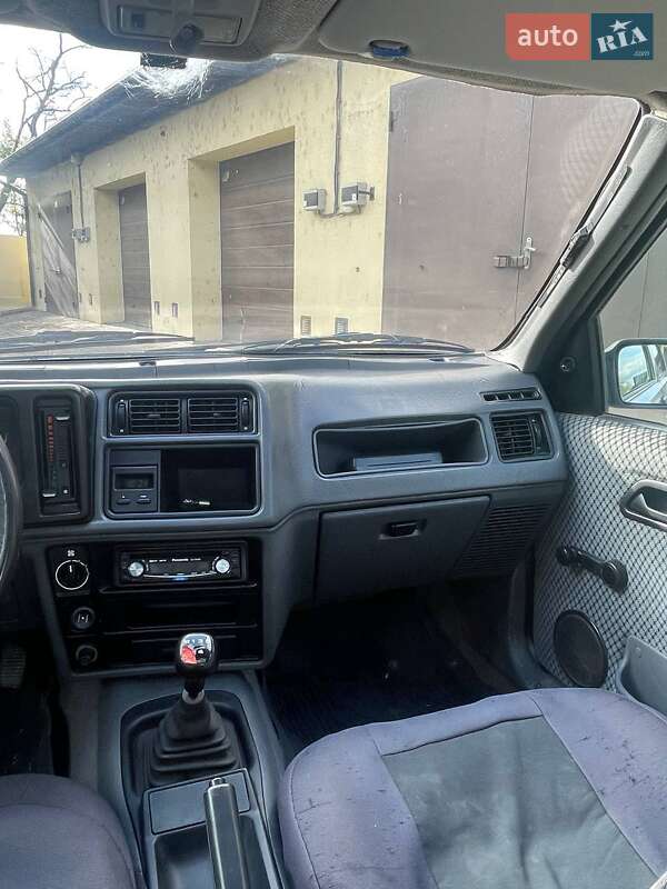 Седан Ford Sierra 1987 в Измаиле фото 9 Седан Ford Sierra 1987 в Измаиле