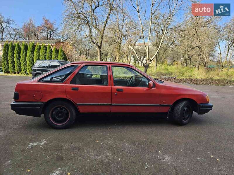 Ліфтбек Ford Sierra 1989 в Обухові