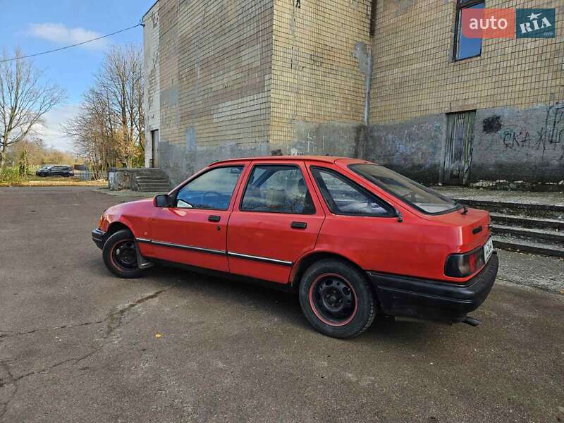 Ліфтбек Ford Sierra 1989 в Обухові