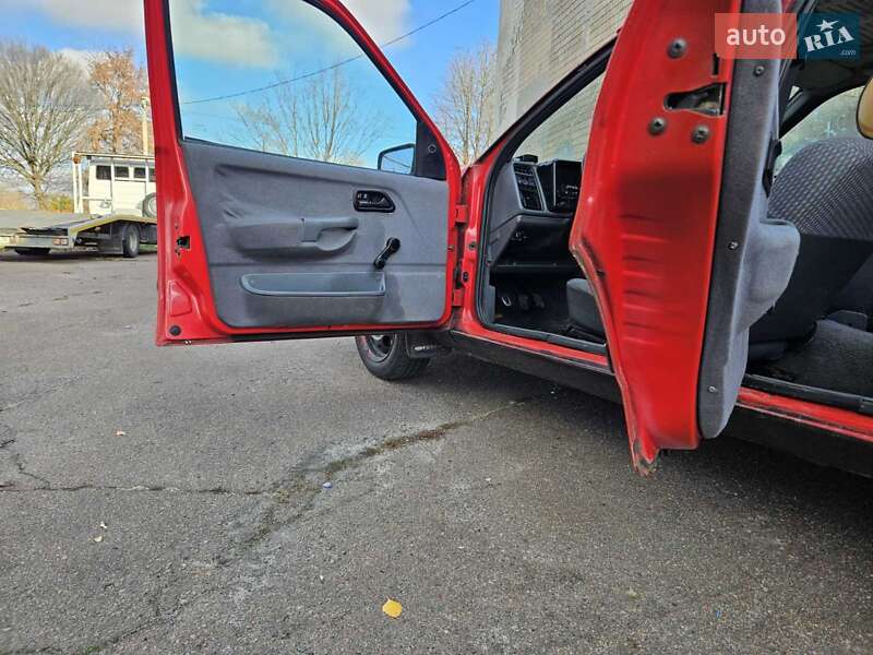 Ліфтбек Ford Sierra 1989 в Обухові