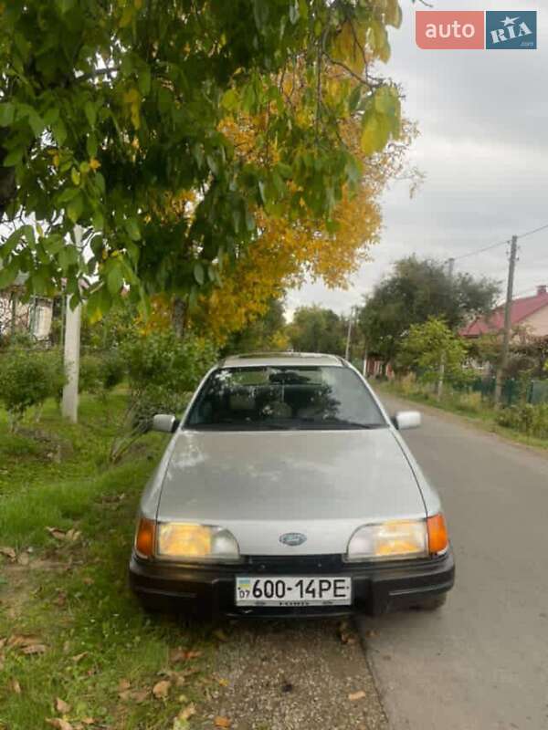 Універсал Ford Sierra 1982 в Ужгороді