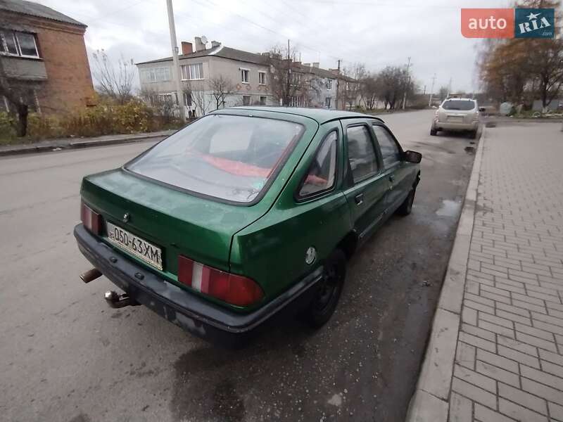 Ліфтбек Ford Sierra 1983 в Мирополі