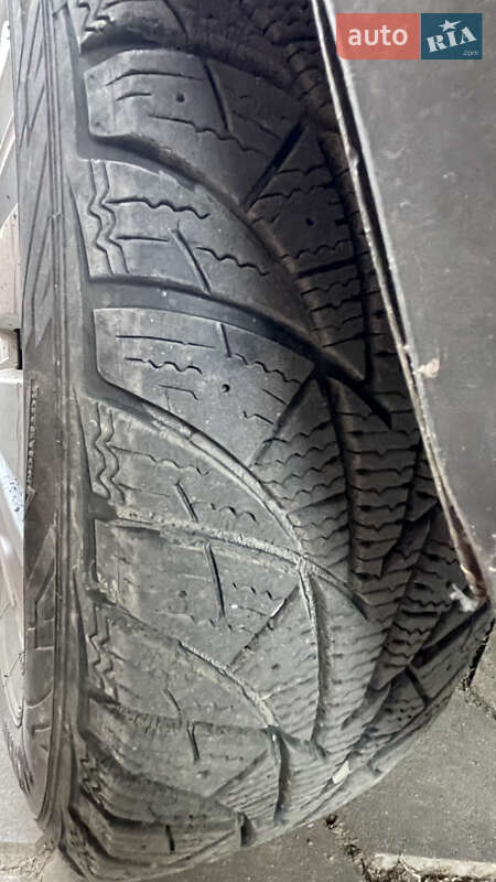 Седан Ford Sierra 1988 в Луцке фото 5 Седан Ford Sierra 1988 в Луцке