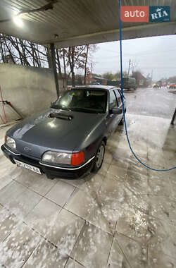 Лифтбек Ford Sierra 1989 в Сумах