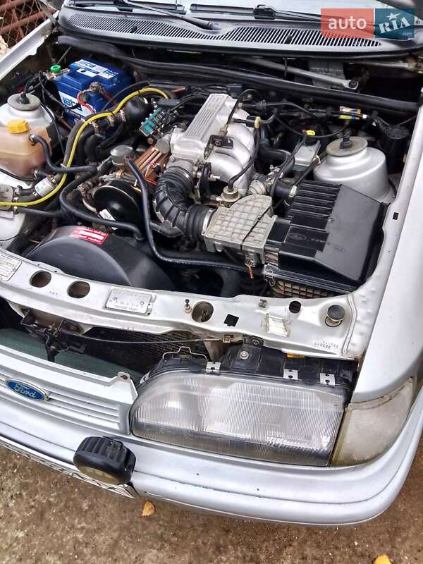 Седан Ford Sierra 1992 в Измаиле