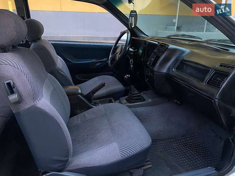 Лифтбек Ford Sierra 1987 в Одессе фото 19 Лифтбек Ford Sierra 1987 в Одессе