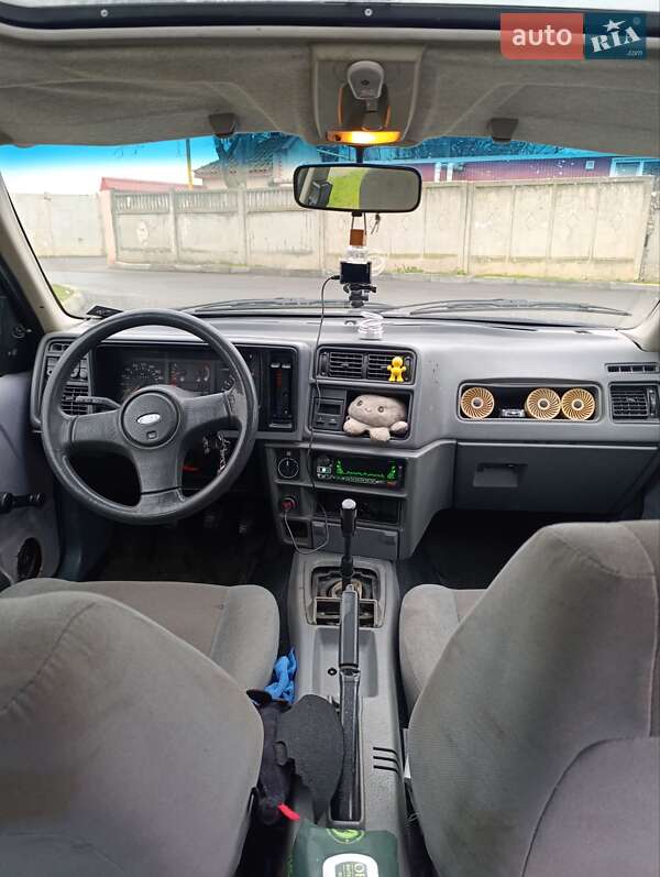 Седан Ford Sierra 1990 в Одессе