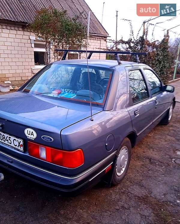 Седан Ford Sierra 1987 в Запорожье