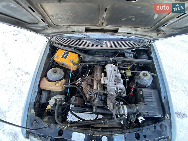 Седан Ford Sierra 1988 в Кременчуці