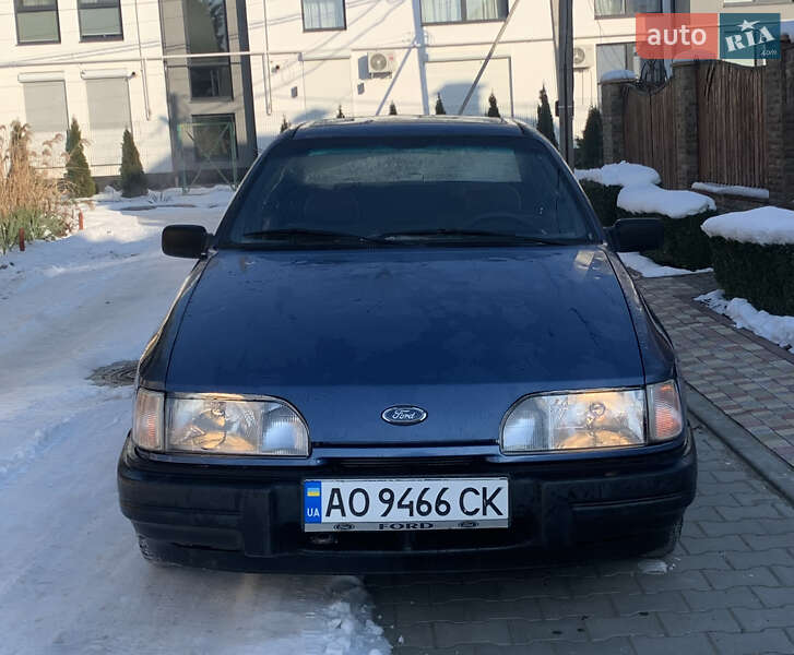 Седан Ford Sierra 1987 в Ужгороде