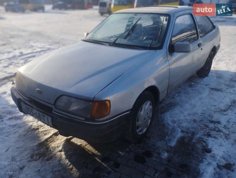 Седан Ford Sierra 1988 в Кременце