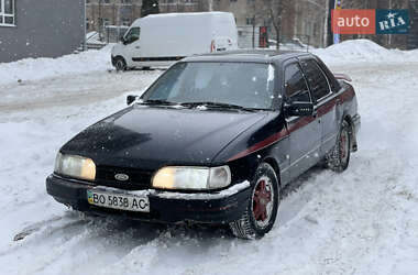 Седан Ford Sierra 1991 в Кременці