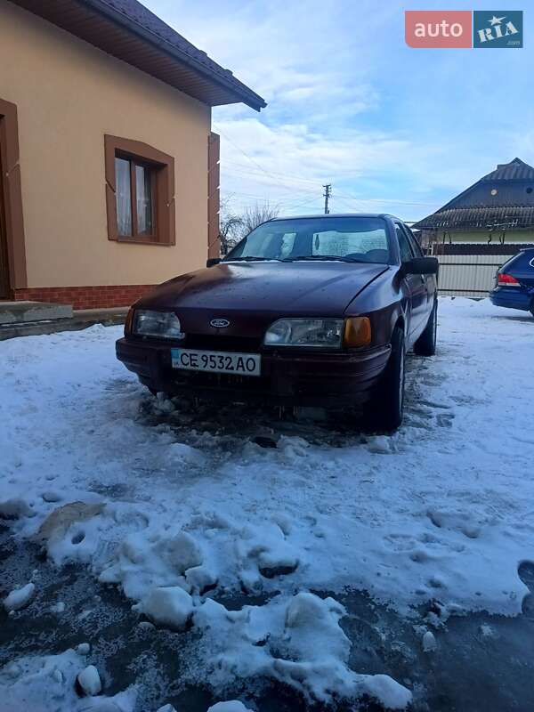 Седан Ford Sierra 1989 в Снятине