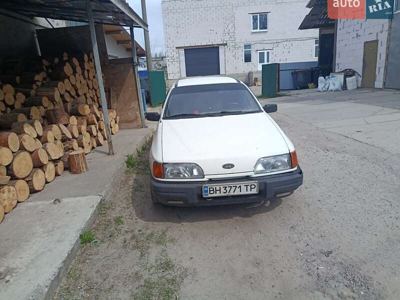 Седан Ford Sierra 1988 в Боярке