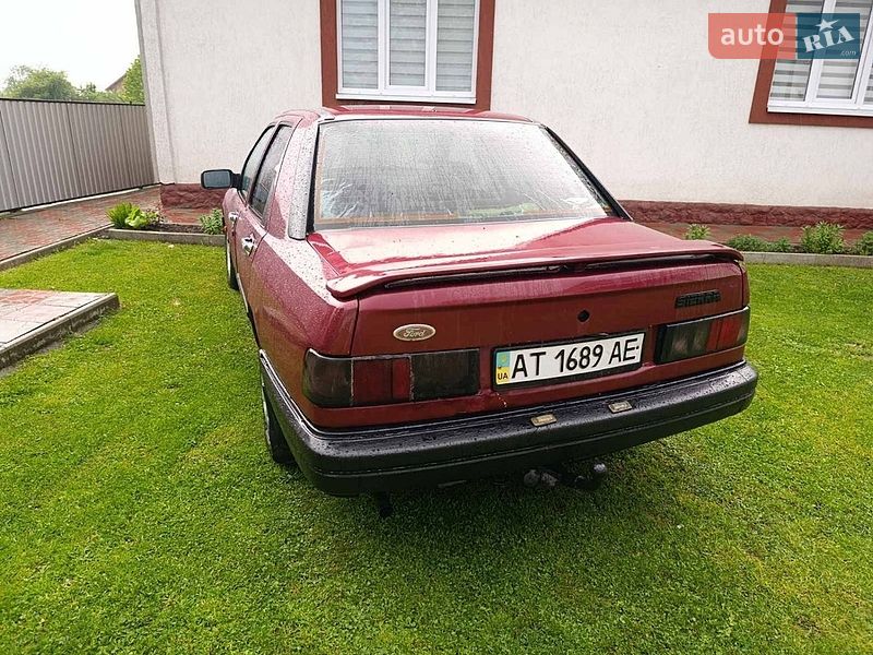 Седан Ford Sierra 1987 в Черновцах