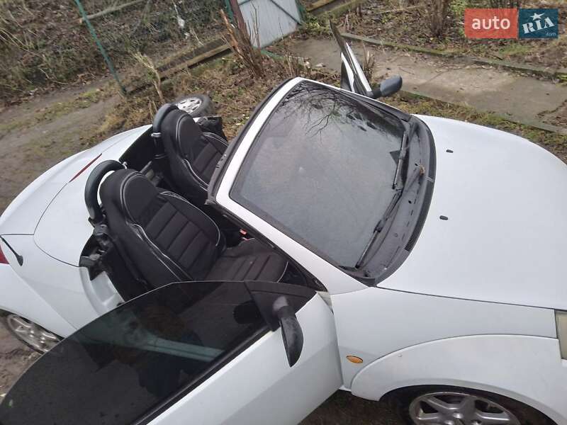 Родстер Ford StreetKa 2004 в Кременце