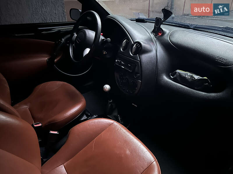 Родстер Ford StreetKa 2003 в Киеве
