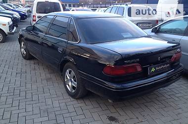 Седан Ford Taurus 1993 в Николаеве