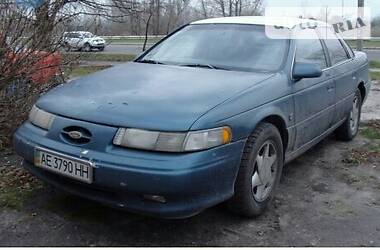 Седан Ford Taurus 1992 в Каменском