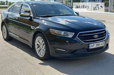 Седан Ford Taurus 2017 в Запорожье